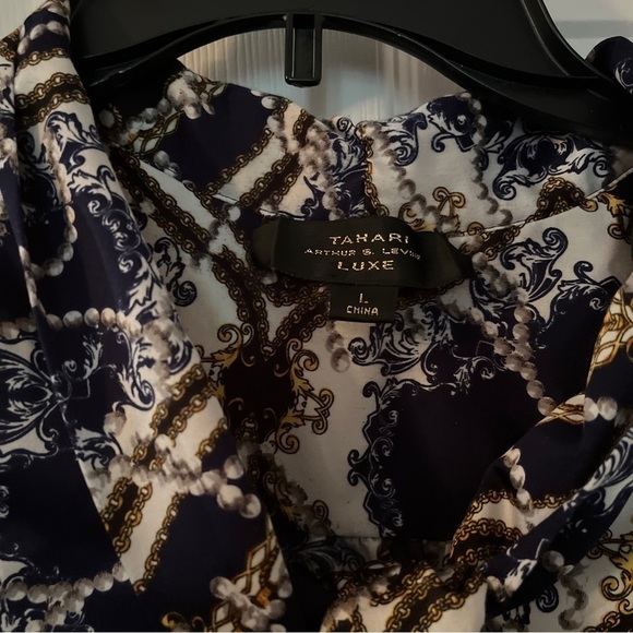 WOMAN’S TAHARI sleeveless Top tie front - Size Large - Picture 4 of 11